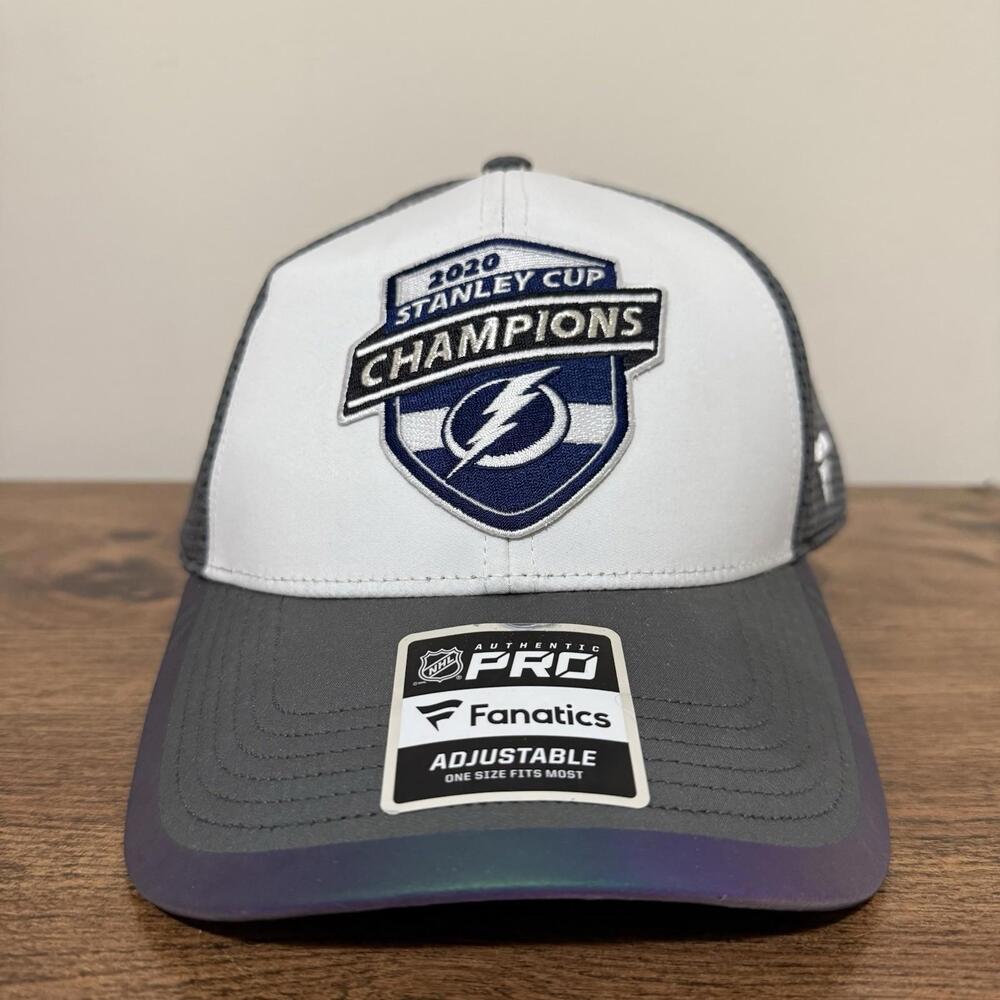 Tampa Bay Lightning 2020 Champions Hat O/S Men’s